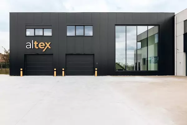 Altex showroom